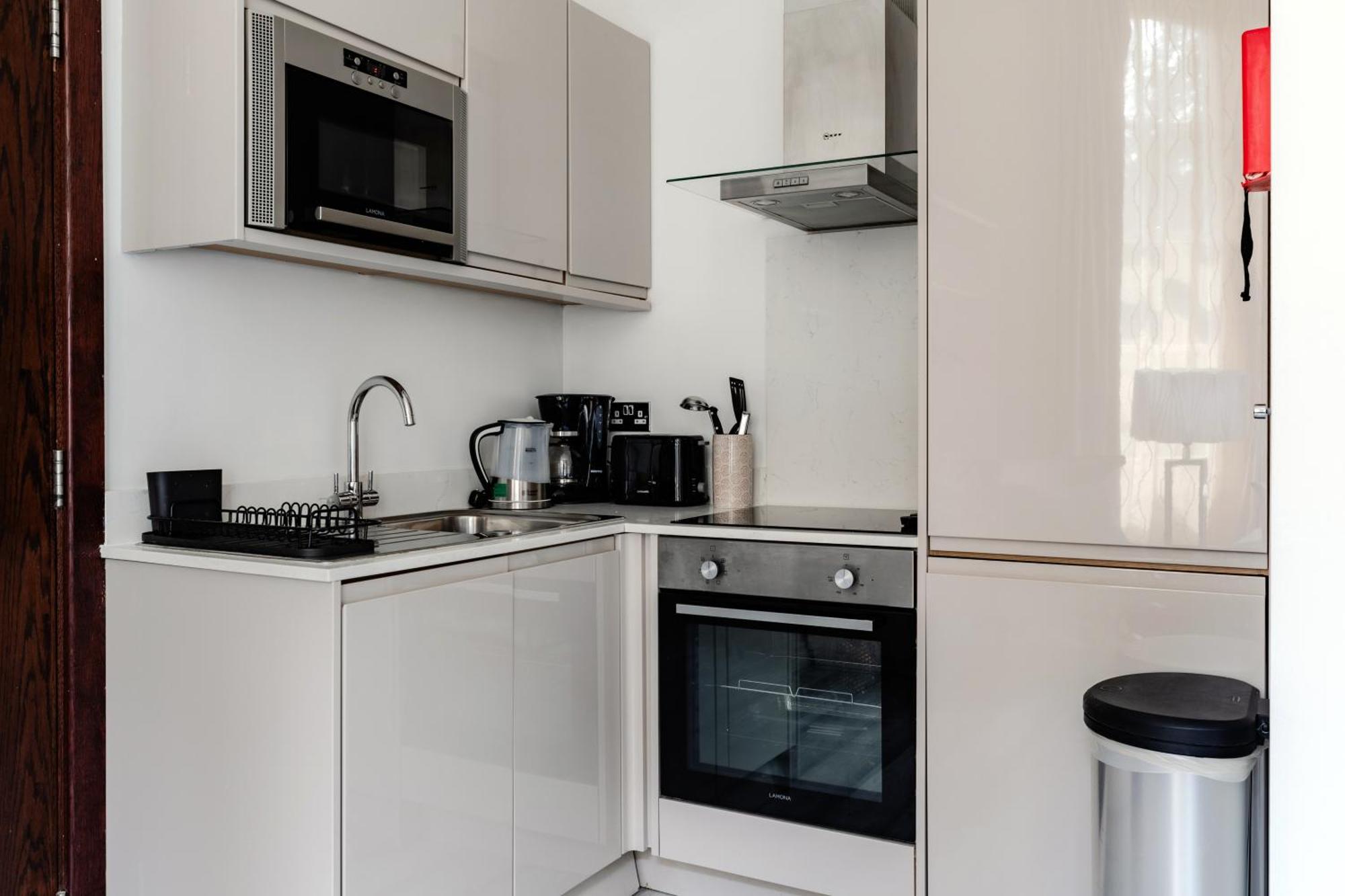 High Street Kensington Apartments 伦敦 客房 照片